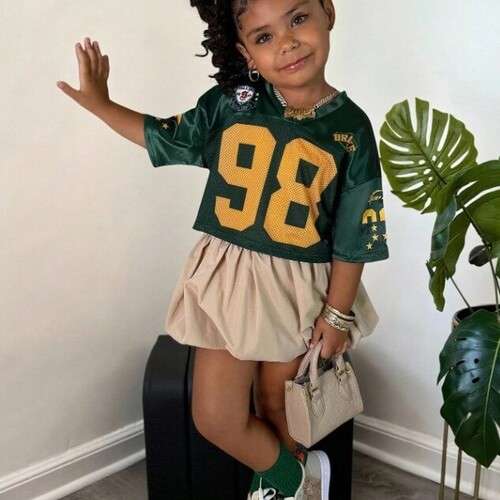Girls 2Pcs Sleeveless Crop Top and Loose Fit Short Pants